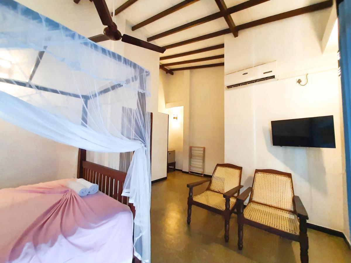 Unawatuna Guest Bagian luar foto