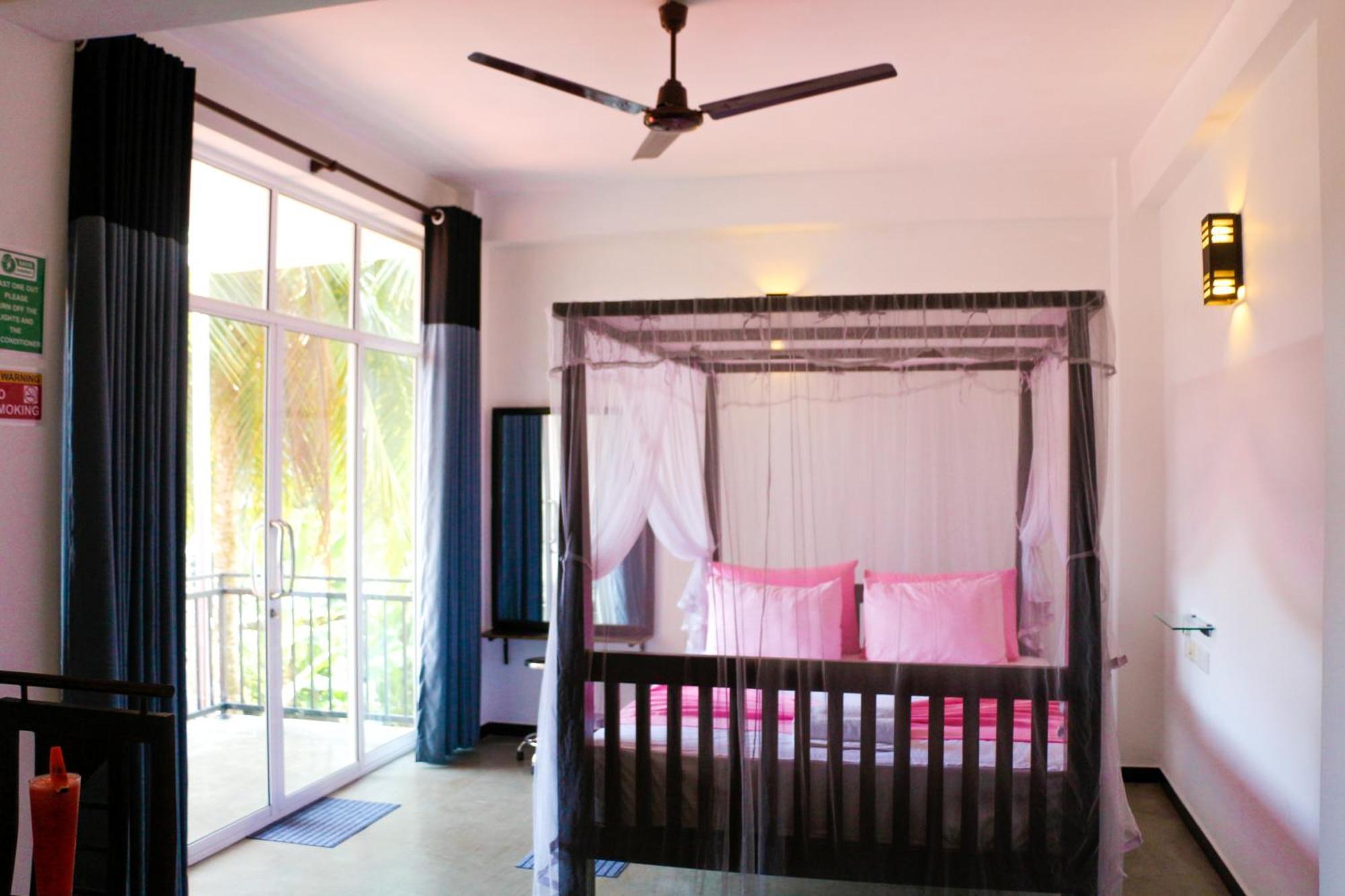 Unawatuna Guest Bagian luar foto