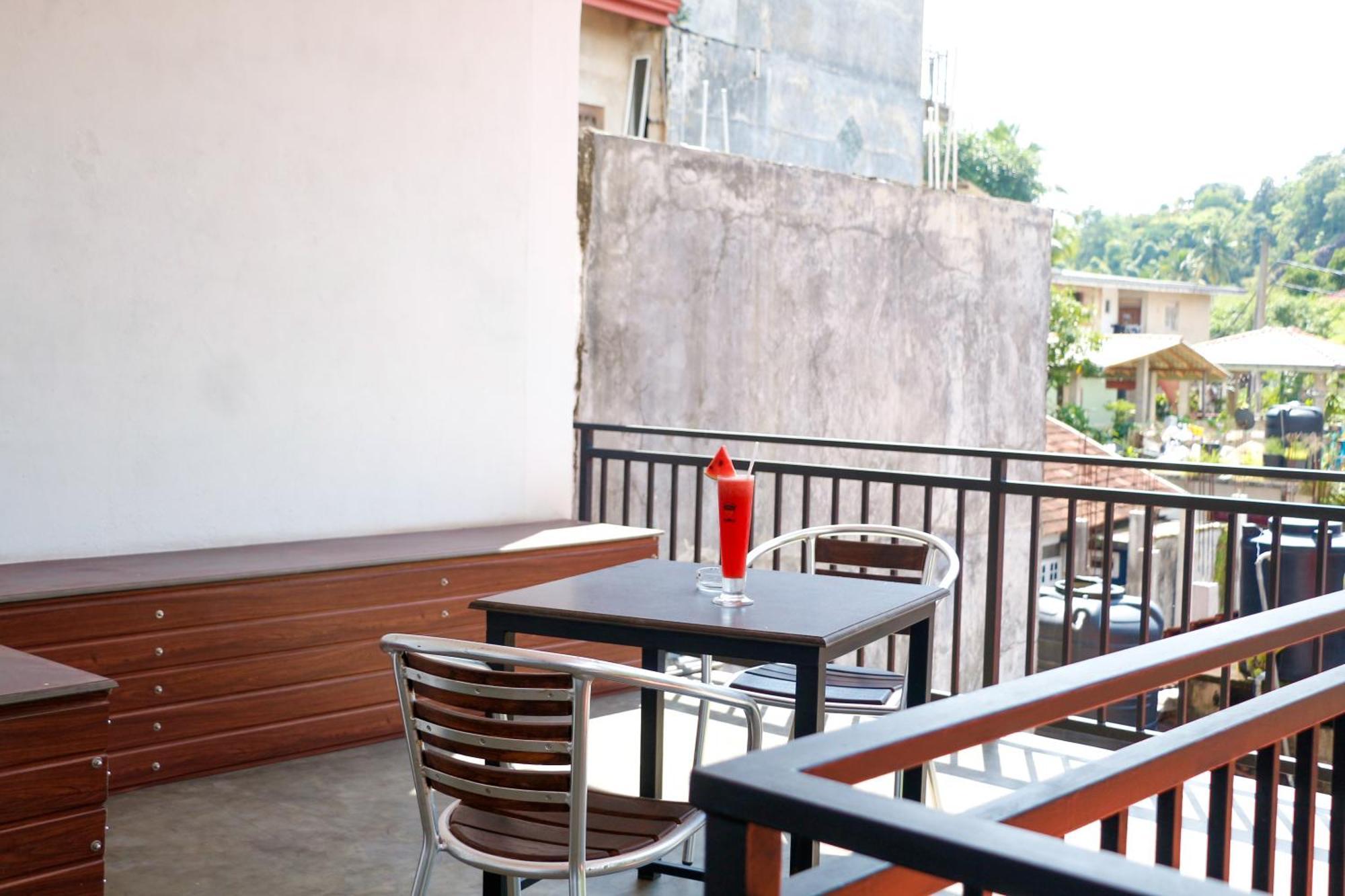 Unawatuna Guest Bagian luar foto