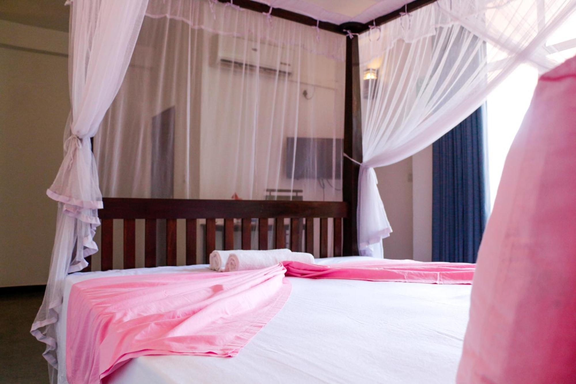 Unawatuna Guest Bagian luar foto
